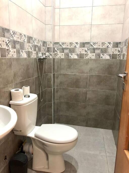 Elegant Appartement As-Suwajra Zewnętrze zdjęcie