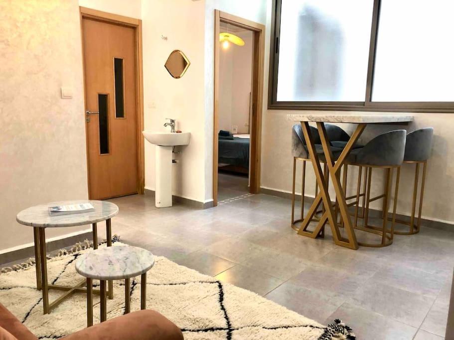 Elegant Appartement As-Suwajra Zewnętrze zdjęcie